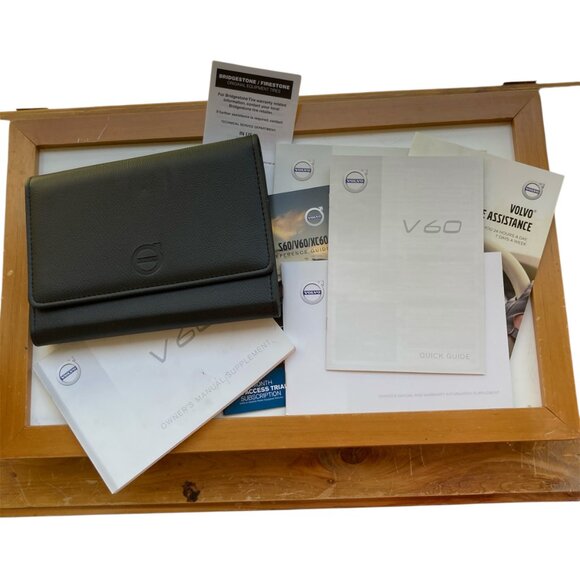 Volvo V60 OEM Owners Manual with Black Case 2017 Glovebox Book Maintenance Guide - Picture 1 of 11